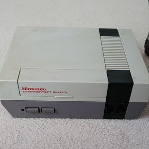 1985 NES Nintendo